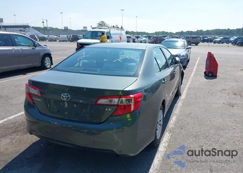 2013 Toyota Camry Le из США, поврежденный, VIN 4T1BF1FK5DU638518